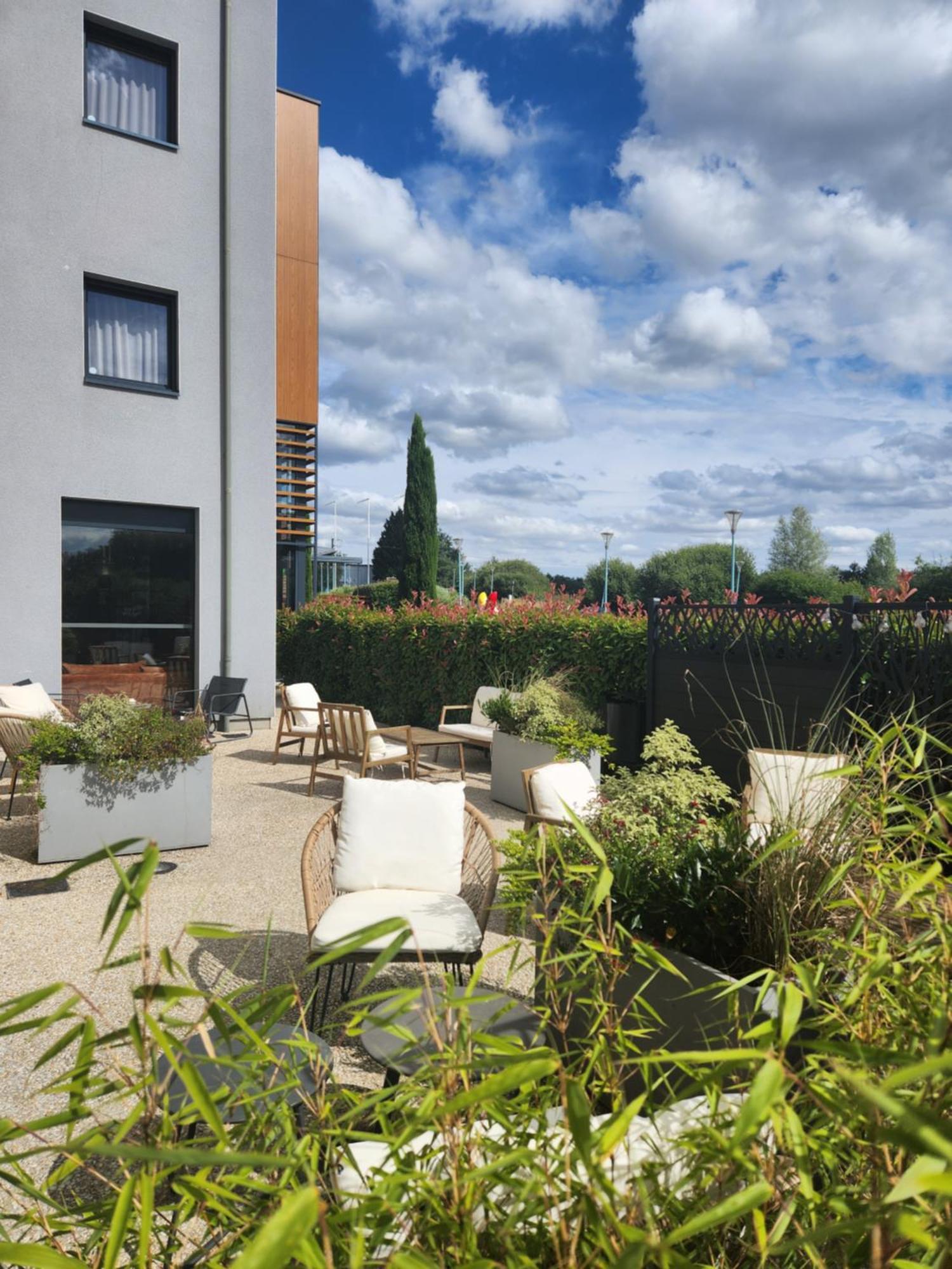 Отель Ibis Styles Вьерзон Экстерьер фото