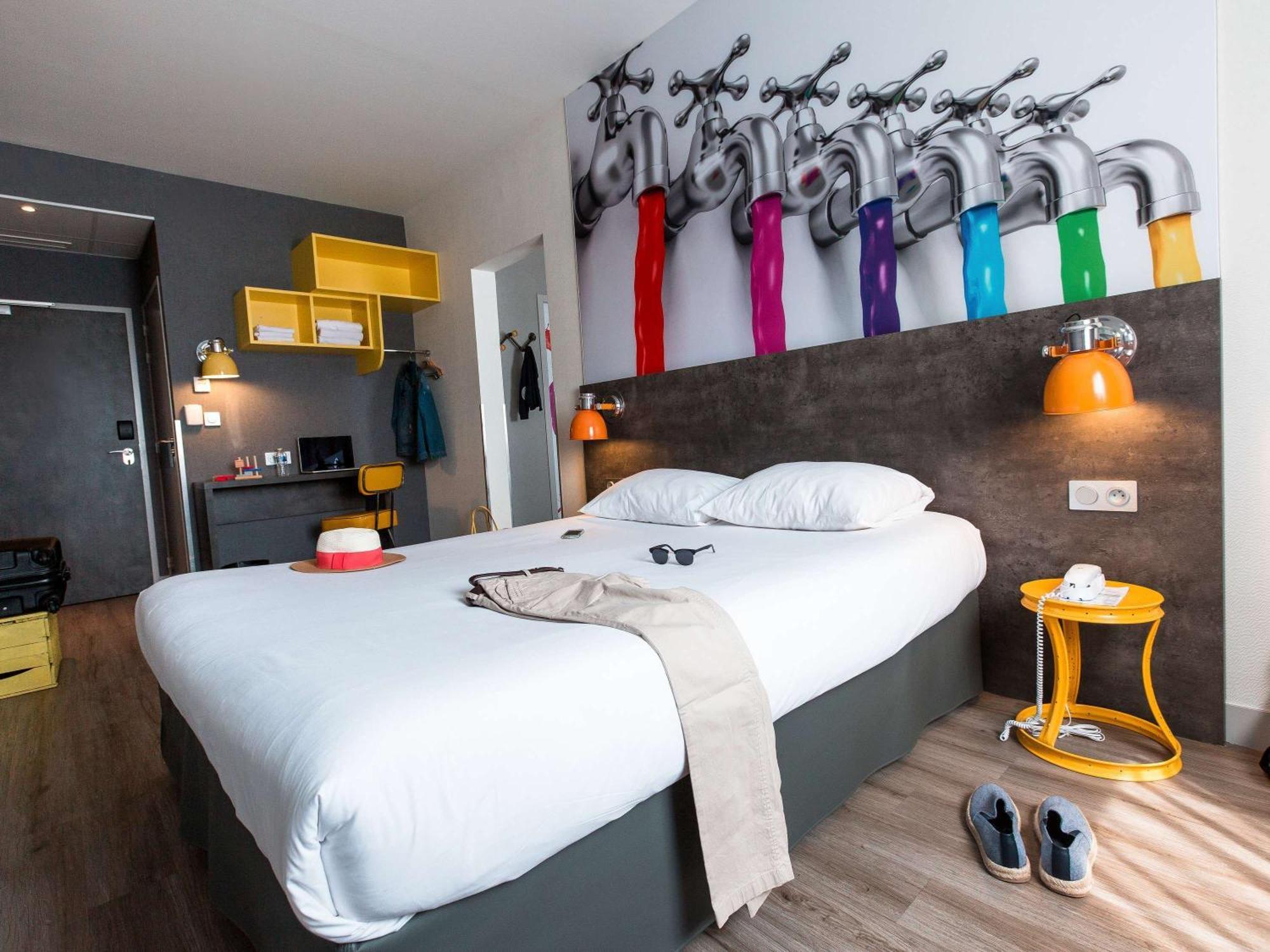 Отель Ibis Styles Вьерзон Экстерьер фото