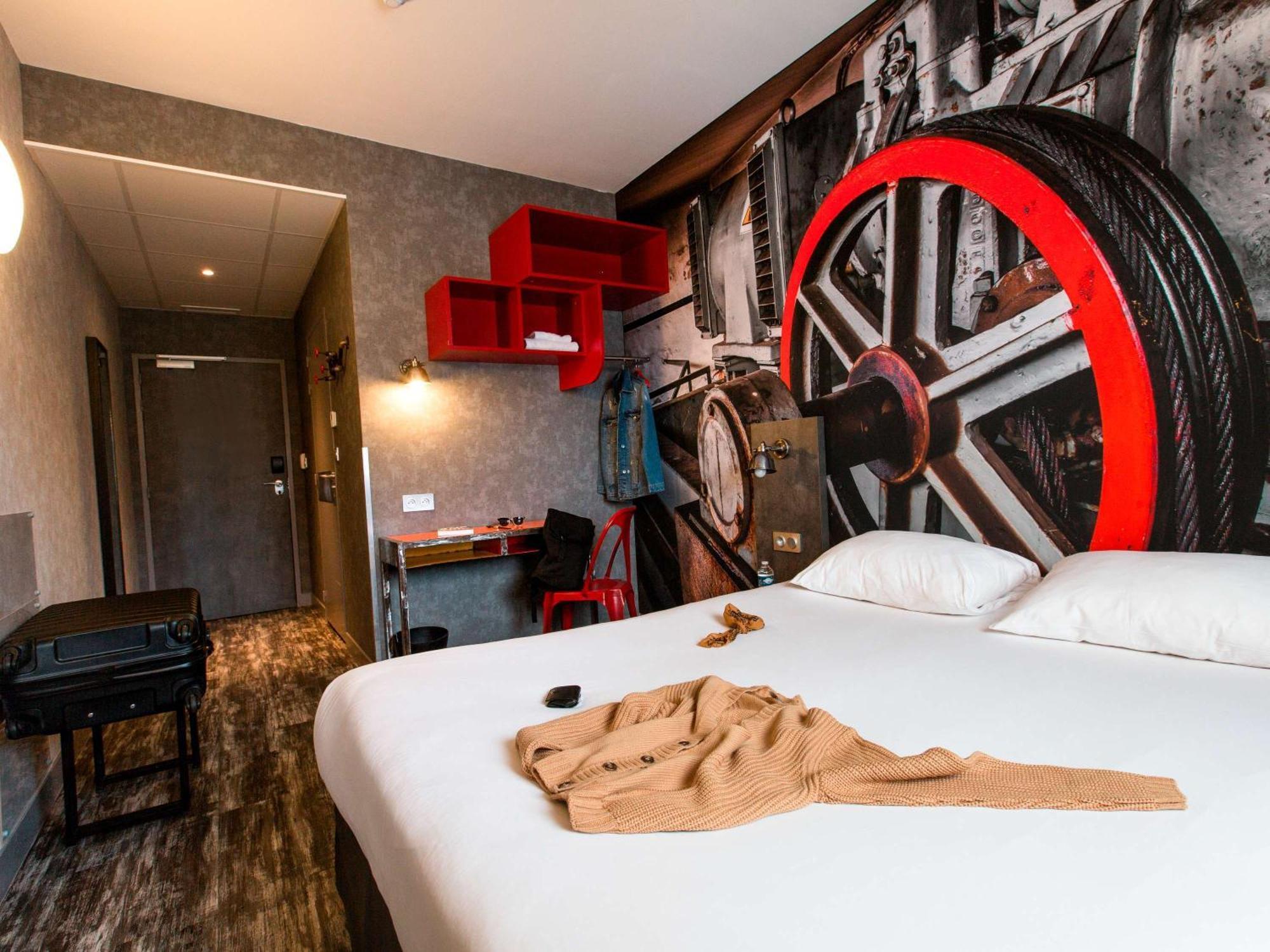 Отель Ibis Styles Вьерзон Экстерьер фото