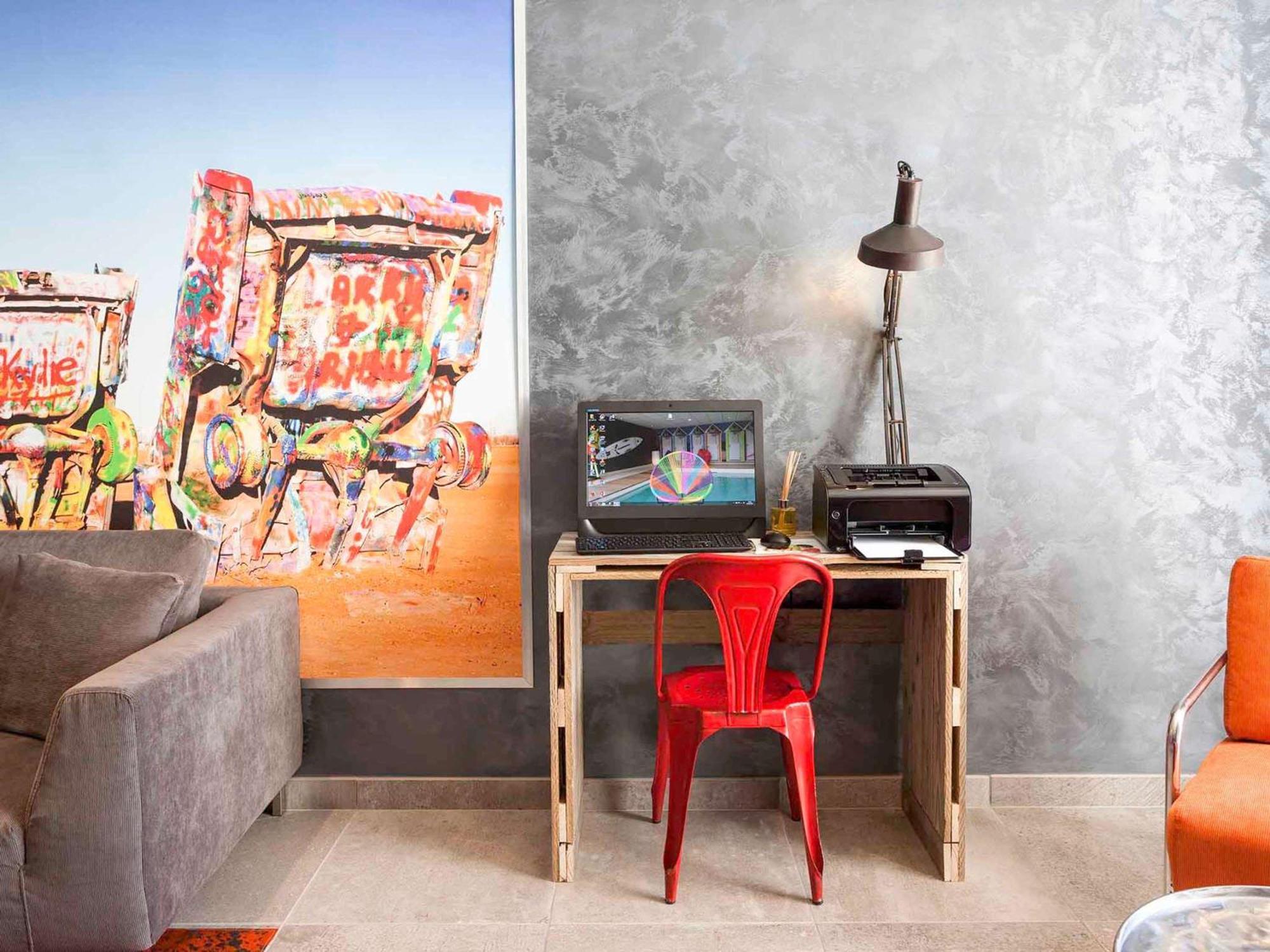 Отель Ibis Styles Вьерзон Экстерьер фото