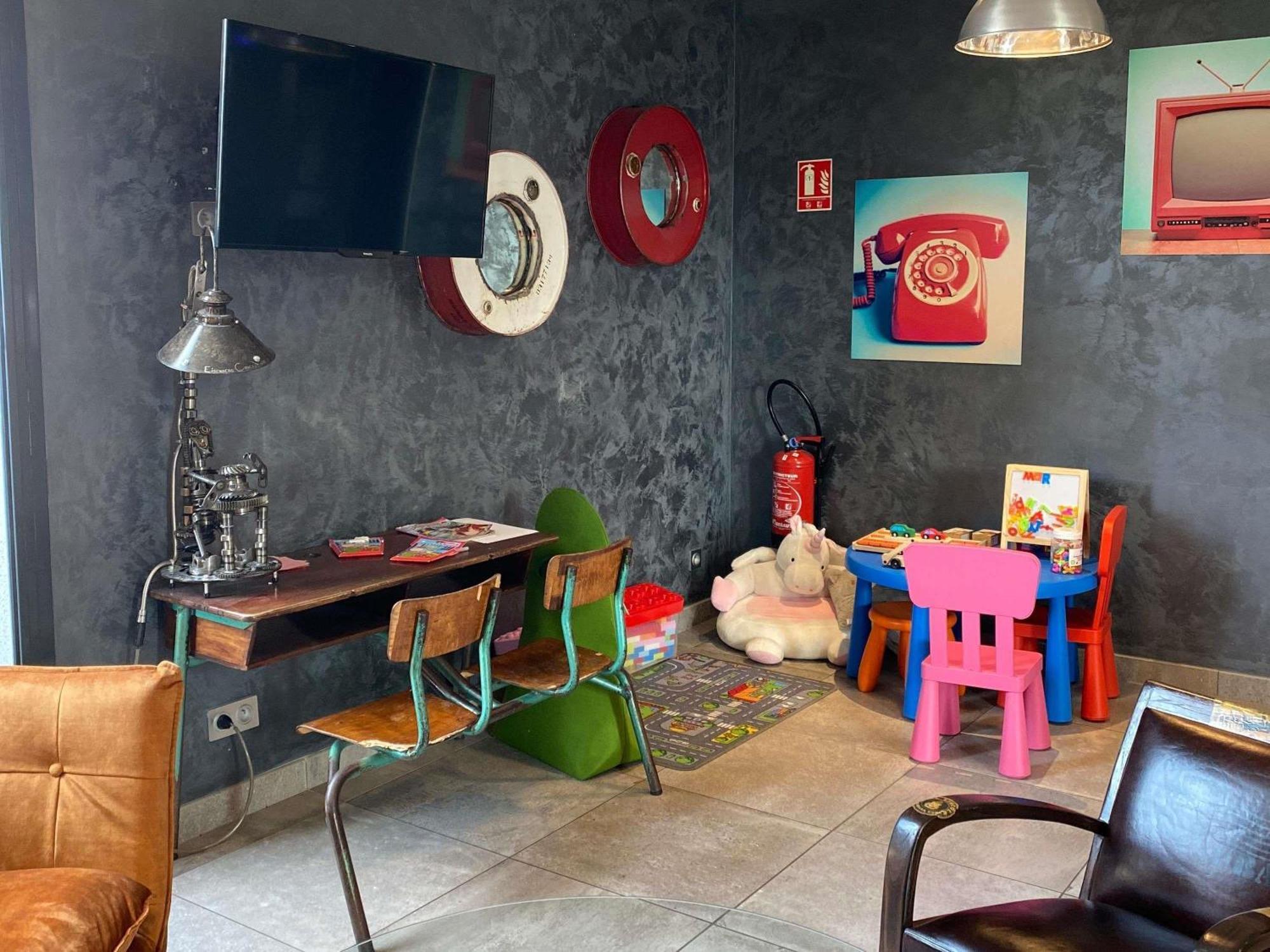 Отель Ibis Styles Вьерзон Экстерьер фото